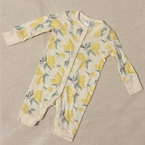 NWOT Lemon Print Baby Onesie